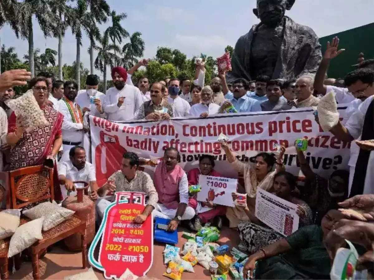 महंगाई-बेरोजगारी के विरोध में कल कांग्रेस करेगी प्रदर्शन महंगाई-बेरोजगारी के विरोध में कल कांग्रेस करेगी प्रदर्शन